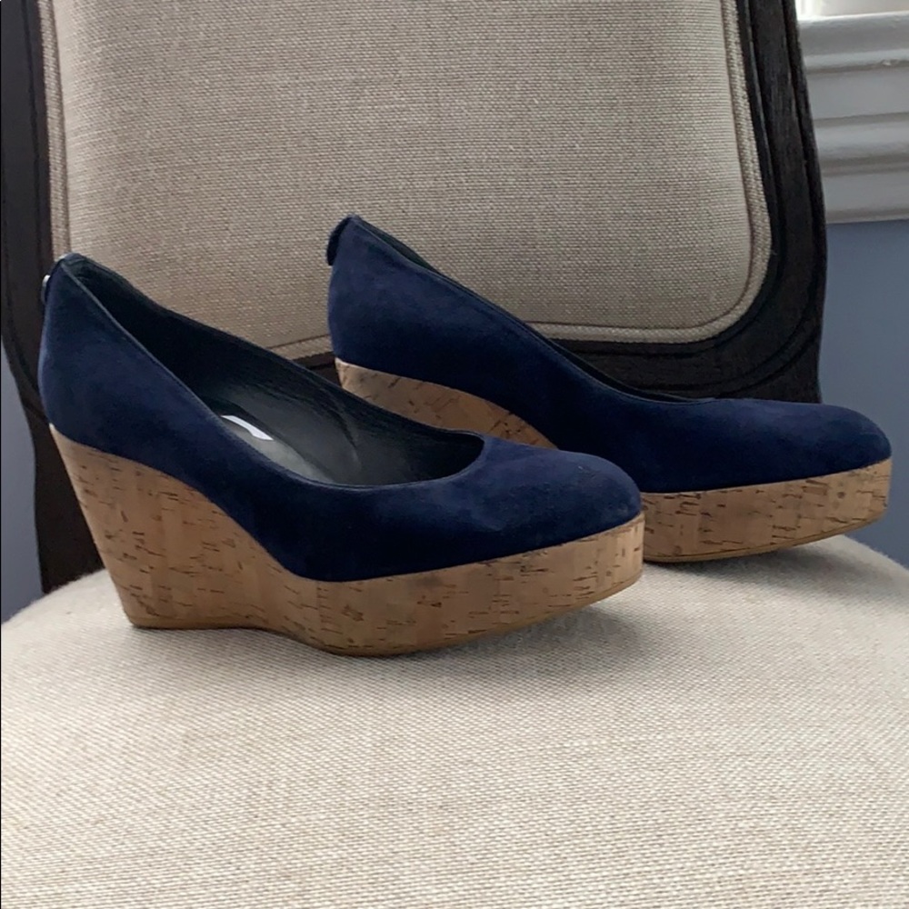 Stuart Weitzman size 8 Corkswoon.